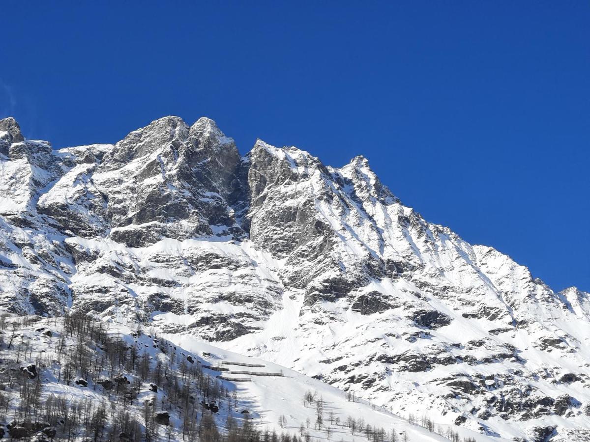 Appartamento Moderno Sulle Piste Breuil-Cervinia Exteriér fotografie